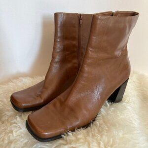 Vintage Nine West Leather Block Heel Square Toe Boots, Size 8, Medium Brown